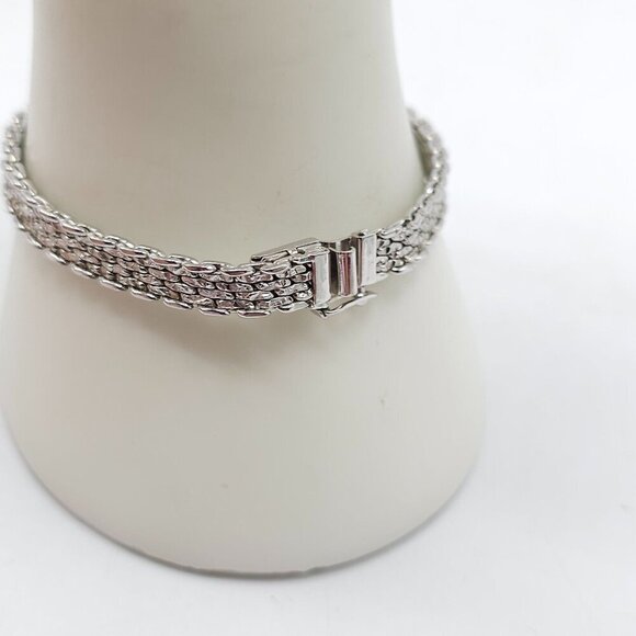 MONET Silver Tone Mesh Bracelet With Secure Clasp Vintage - Picture 3 of 6